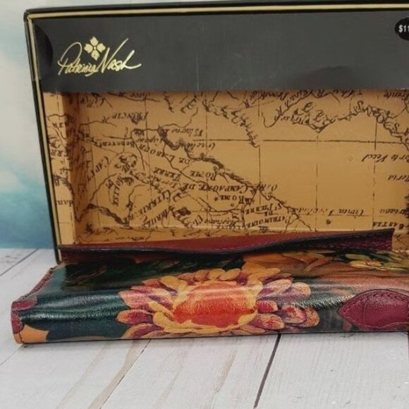 NEW Patricia Nash Valentia Multi Color Floral Leather Wallet RFID # P902237 - Picture 9 of 16